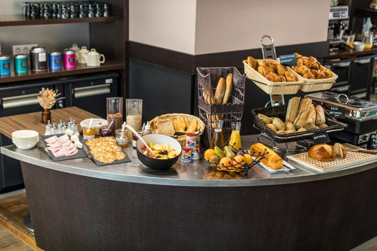 Hotel-Restaurant Le Victoria 렌 외부 사진