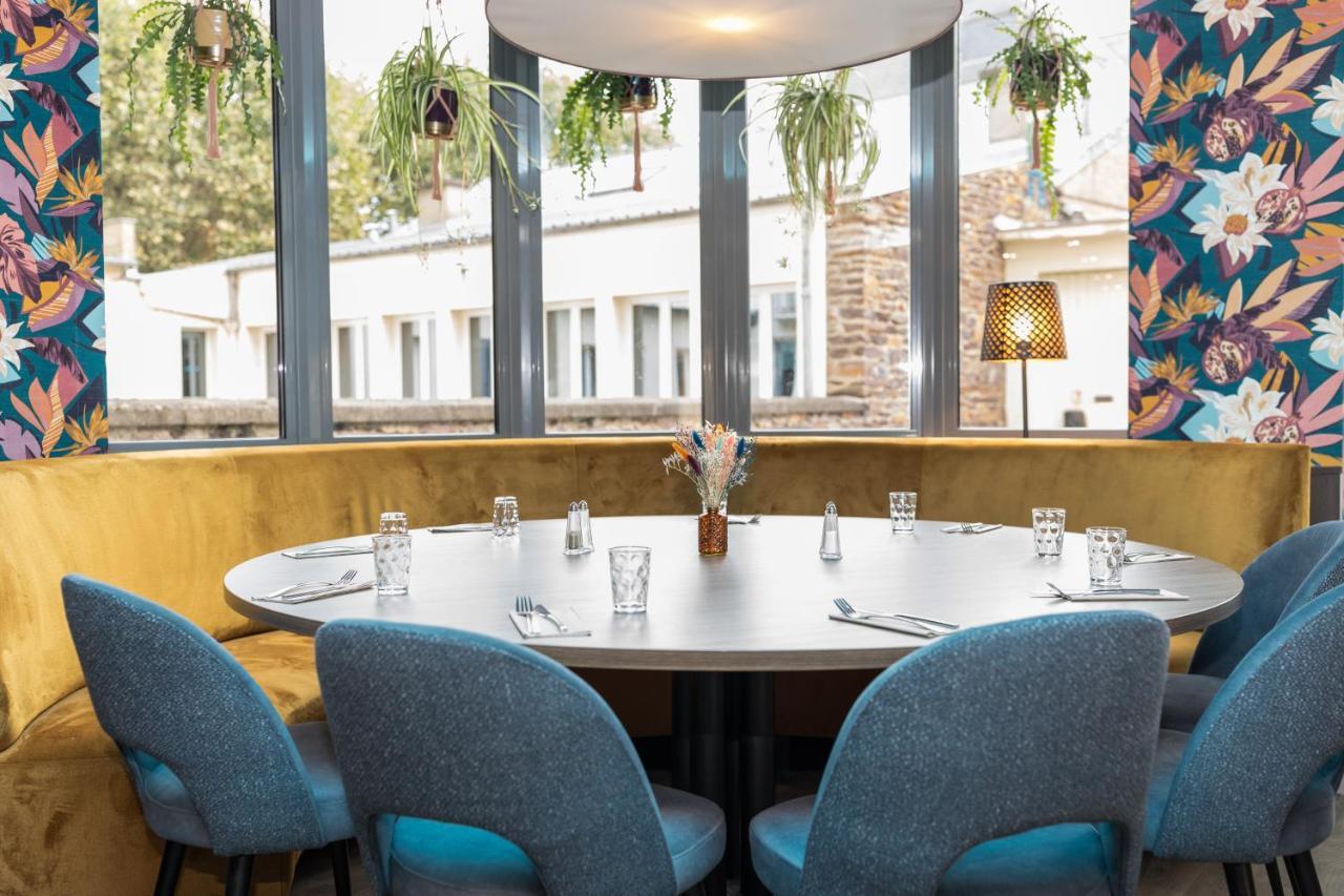 Hotel-Restaurant Le Victoria 렌 외부 사진