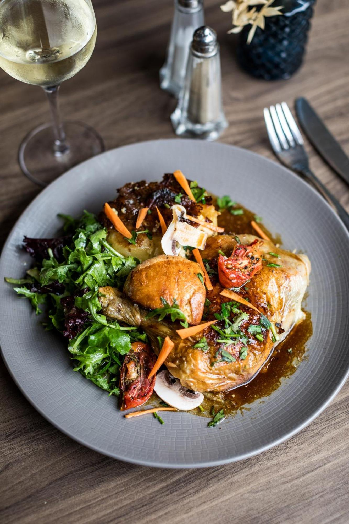 Hotel-Restaurant Le Victoria 렌 외부 사진