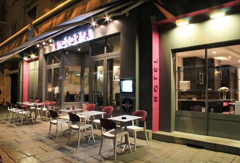 Hotel-Restaurant Le Victoria 렌 외부 사진