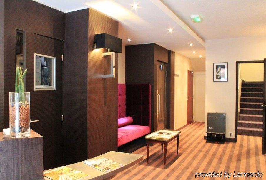 Hotel-Restaurant Le Victoria 렌 내부 사진