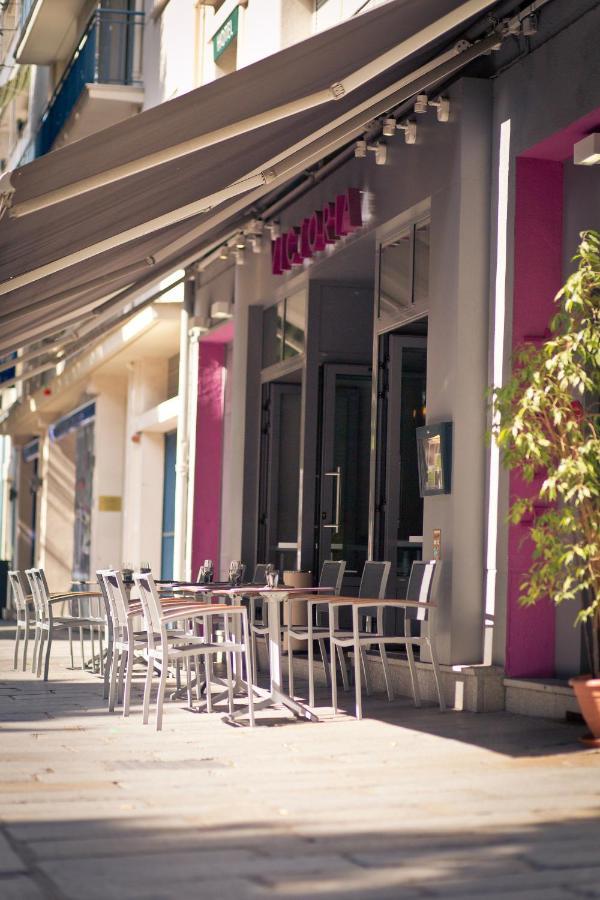 Hotel-Restaurant Le Victoria 렌 외부 사진